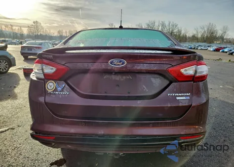 2013 Ford Fusion Titanium z USA, uszkodzony, nr VIN 3FA6P0D91DR371677